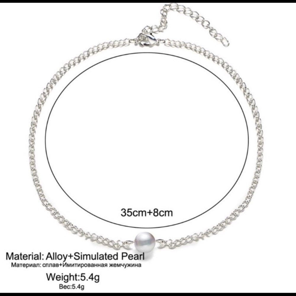 Simplistic Pearl Necklace - Picture 7 of 8